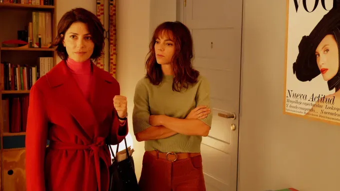 "Bitter Christmas": Almodóvar’s Soulful and Eccentric Drama Unveiled