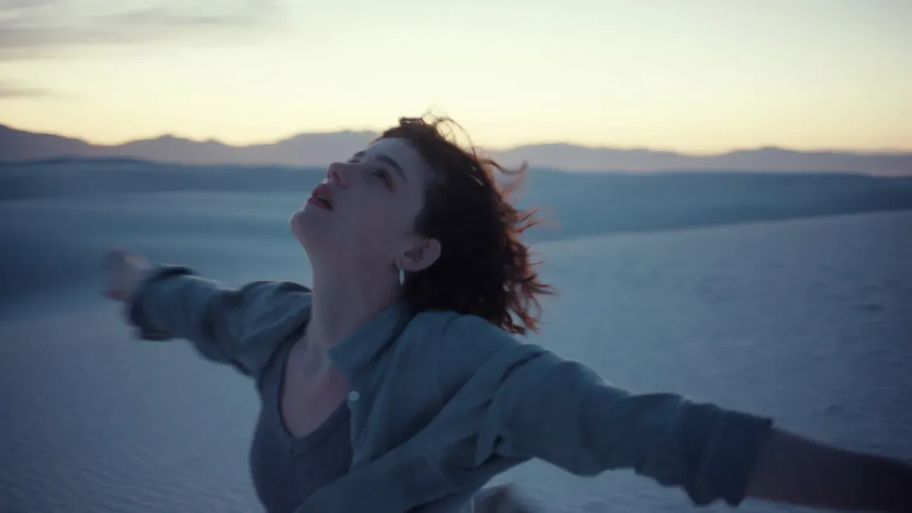 Unfamiliar Territory: A Charming German Exchange Student’s American Odyssey