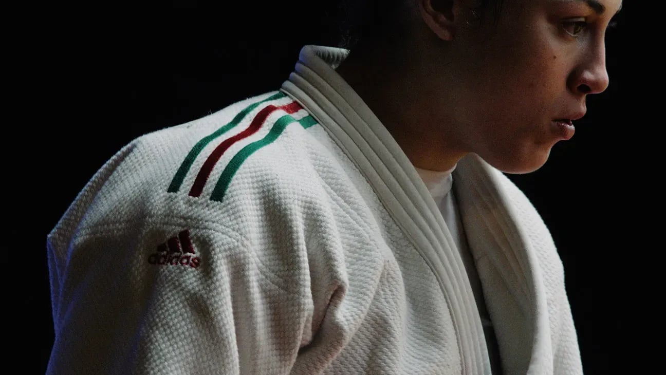 A Grueling Sprint Through the Gauntlet: Giulio Bertelli’s Sports Documentary "Agon"