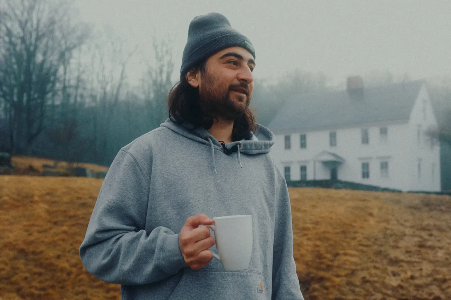 "Behind the Spotlight: Noah Kahan's Groundbreaking Netflix Documentary"