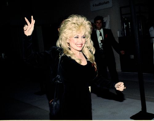 A Galaxy of Stars Salute Dolly Parton: Their Messages of Love and Loss